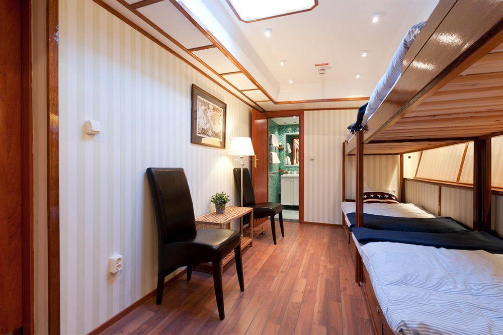 Hotell M/S Monika Stockholm Exterior photo
