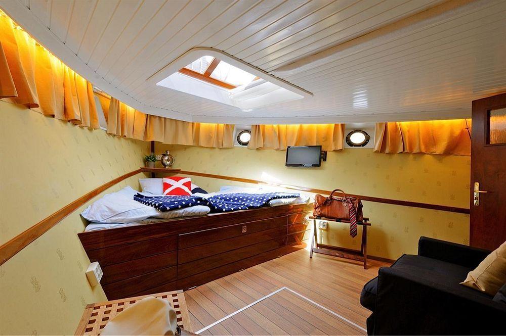 Hotell M/S Monika Stockholm Exterior photo